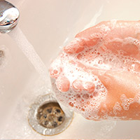 Tipp zur zur Linderung bei Wechselbeschwerden wie Scheidentrockenheit